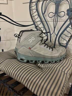 On Running Women’s Waterproof Hiking Boots in Light Gray and Teal